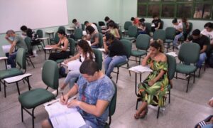 Inscrições para Vestibular e SIS terminam nesta quinta-feira